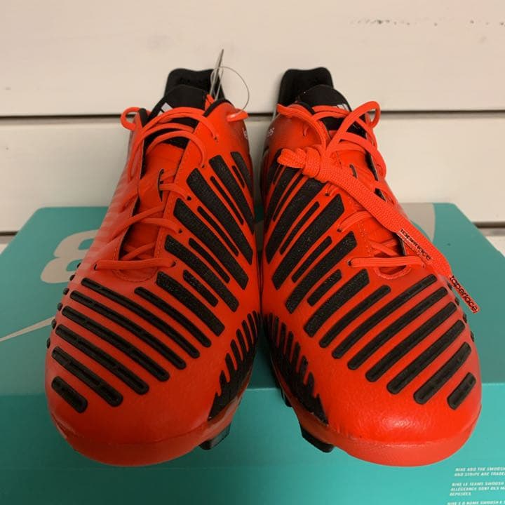 新品未使用　プレデターリーサルゾーン　エックス　アディダス　サッカースパイク