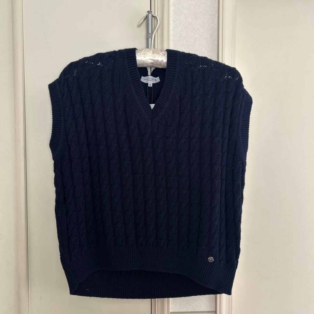 新品未使用❣️MACKINTOSH LONDONケーブル ニットベスト