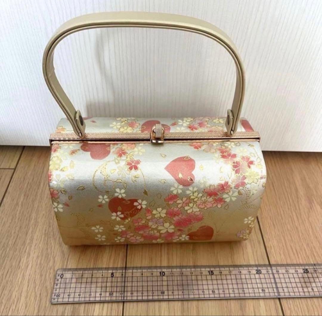 【最終値下げ！】成人式バッグ＆草履セット ゴールド 花 ハート 和装