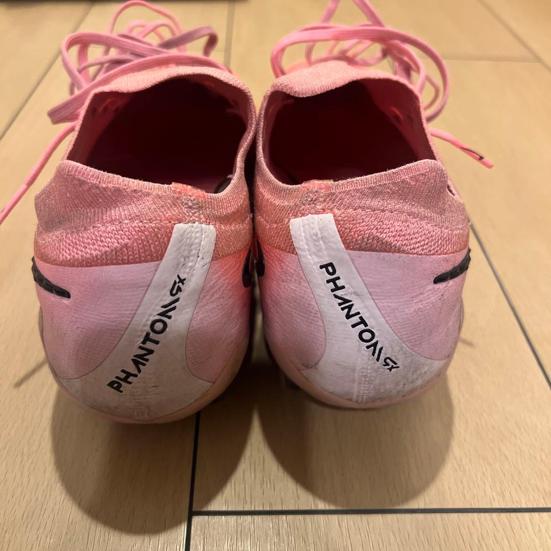 エ*1様 Nike Phantom GT ピンク スパイクシューズ