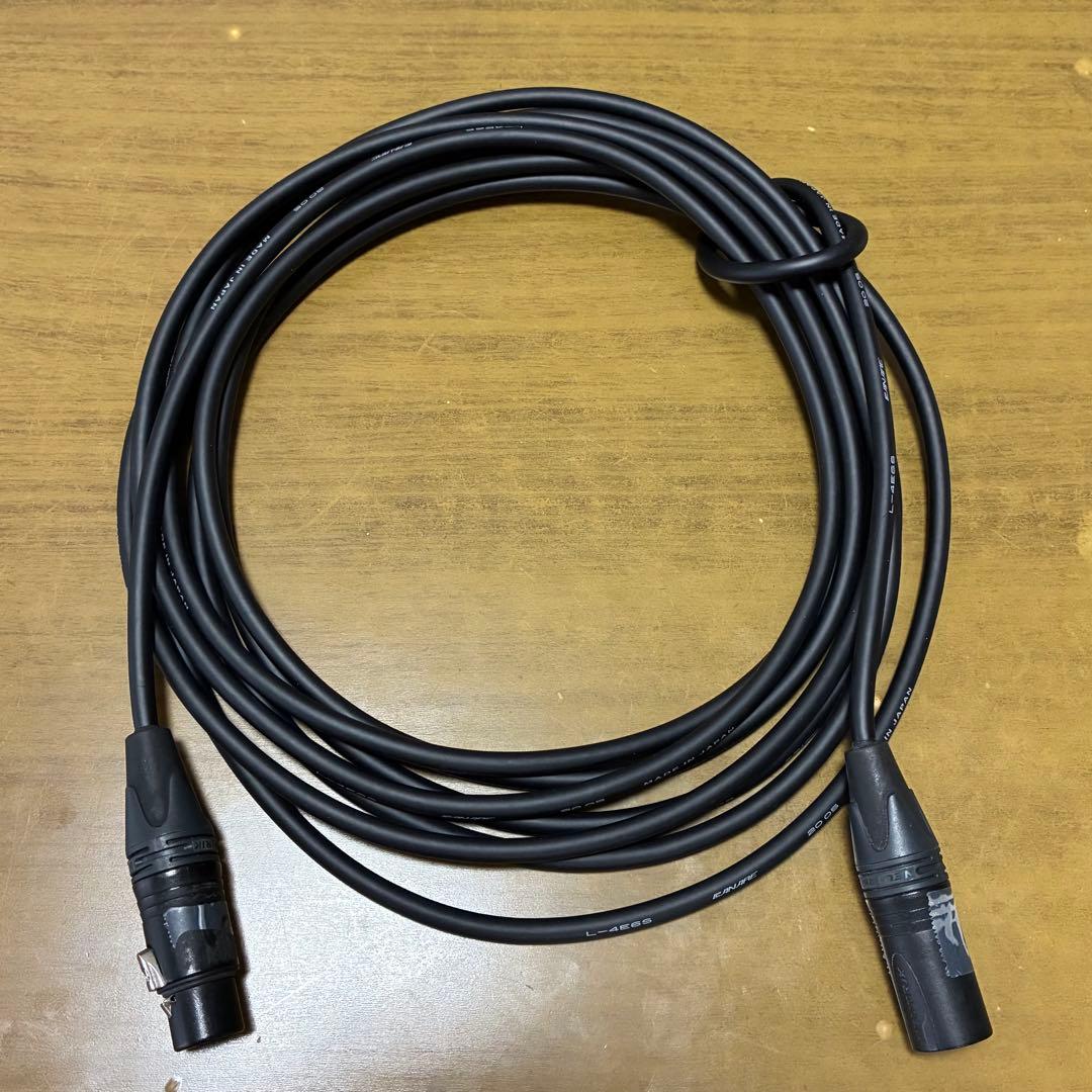 AKG D112 ダイナミックマイク