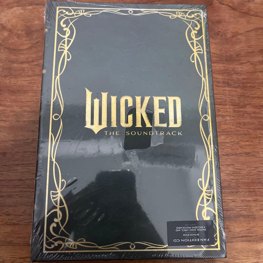 Wicked ウィキッド　アリアナグランデ CD(シュリンクダメージ有