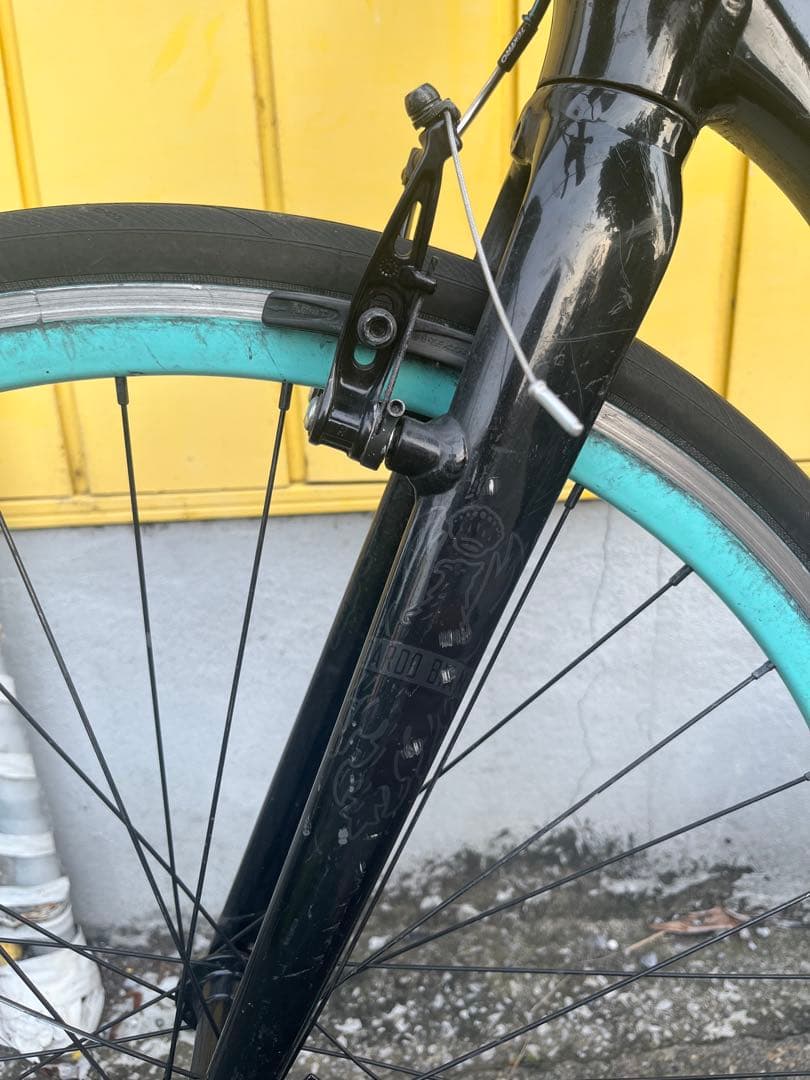 【けんいちせ】Bianchi ROMA 4 クロスバイク ブラック アルミ