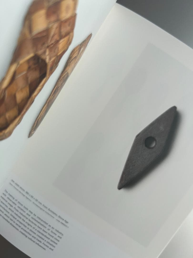 元Artek Ville Kokkonenキュレーションの展覧会図録 アアルト