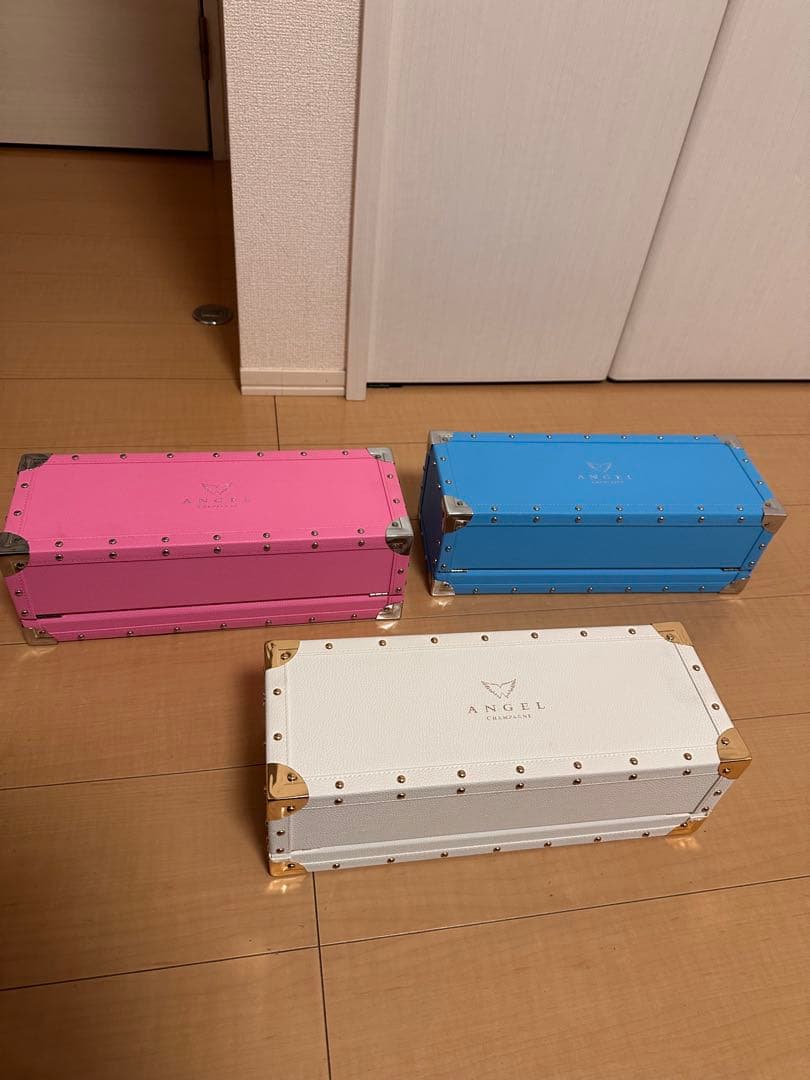 ANGEL エンジェル シャンパン ケース空箱 ３個。