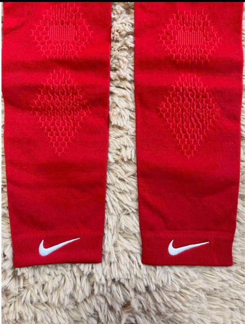 NIKE ナイキ 野球 プロサーキュラーニット コンプレッションスリーブ 両腕用