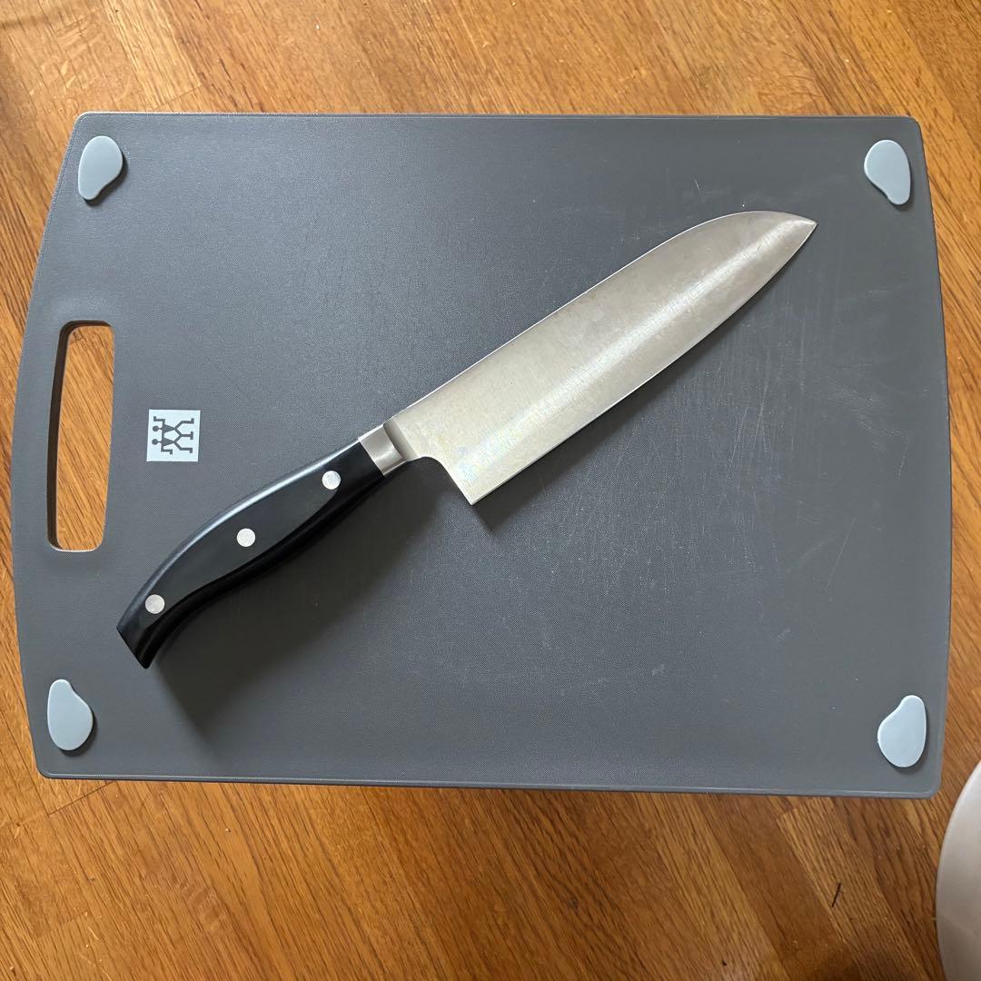 ツヴィリング ツインプロHB 三徳包丁 18cm まな板セット