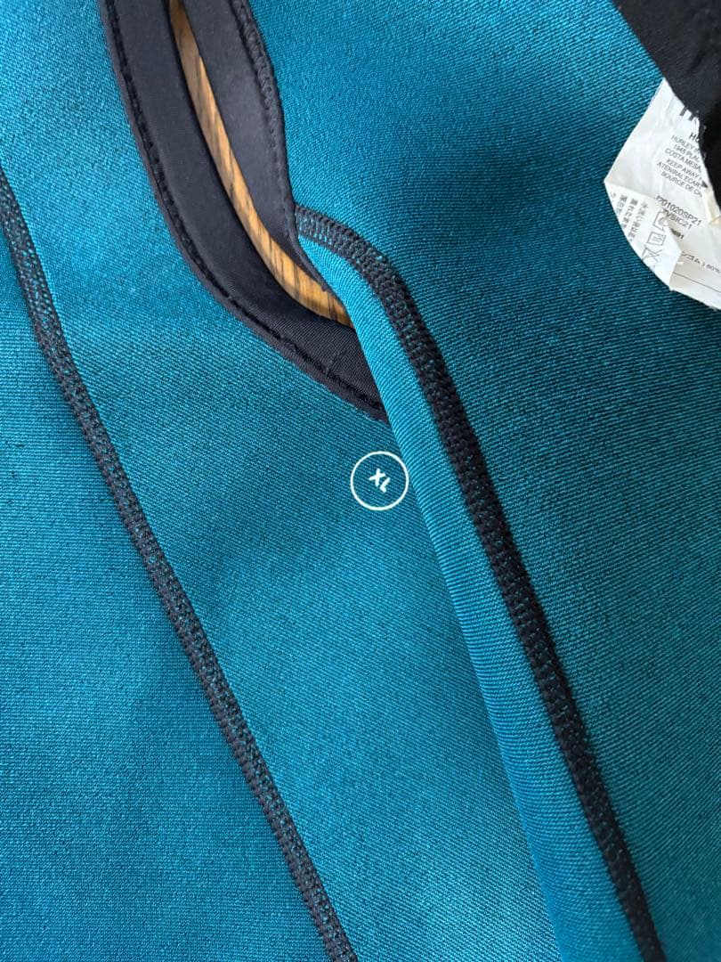 Hurley ウェットスーツベスト ブラック/ターコイズ