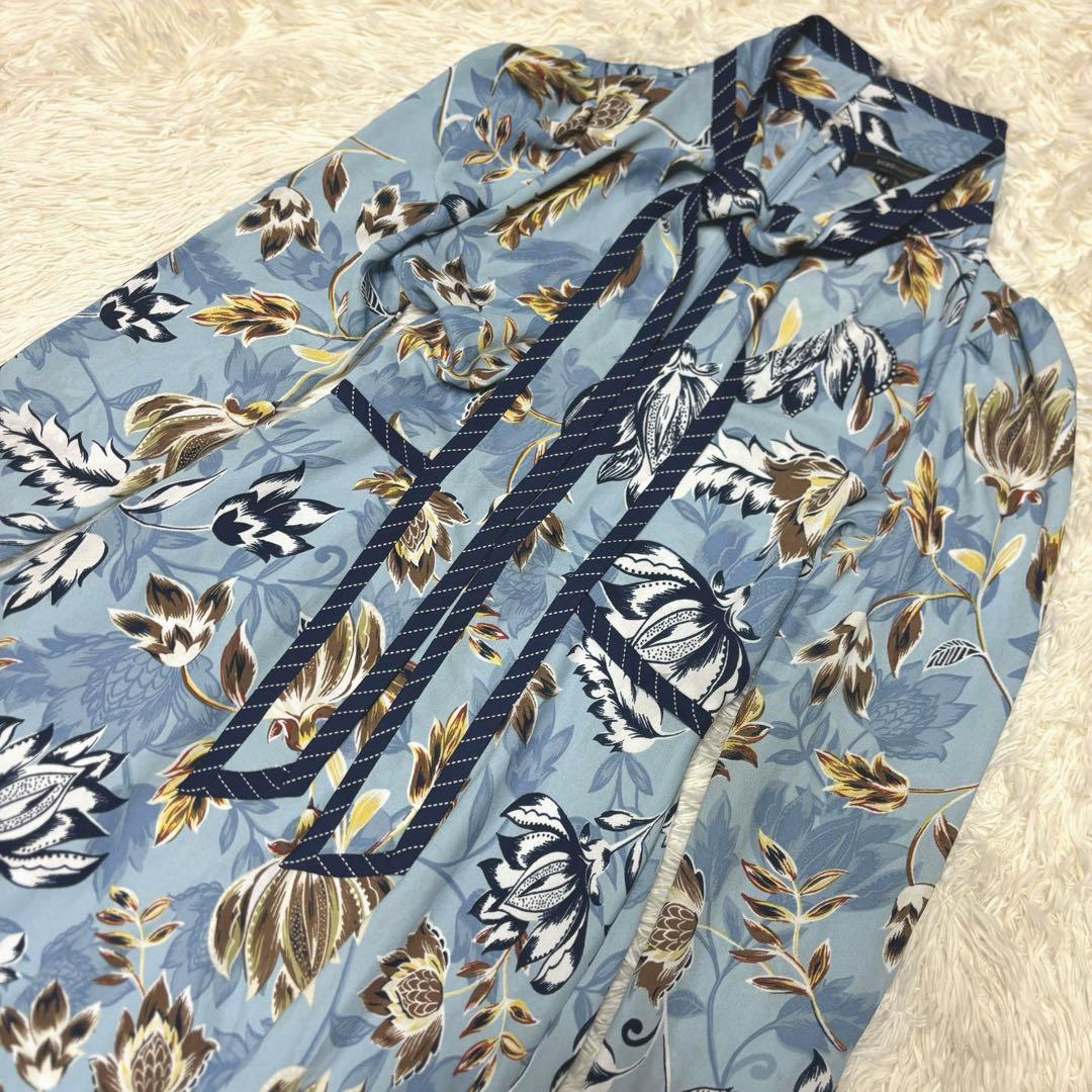 BCBG MAXAZRIA ロングワンピース　花柄　総柄　フラワー　ボウタイ