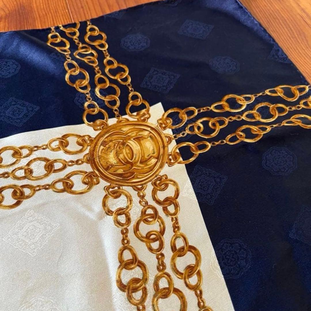 Vintage CHANEL CHAIN SCARF シャネル　スカーフ