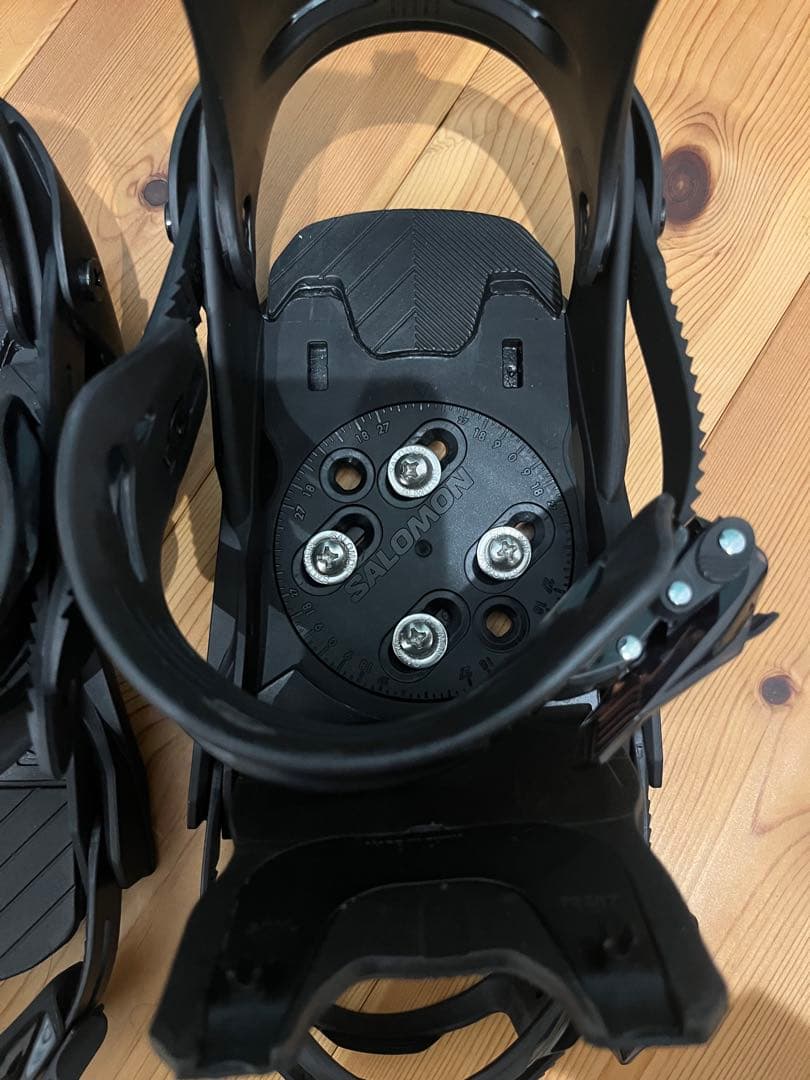 K*パ様 美品　SALOMON RHYTHM Sサイズ　サロモン　リズム　バイン