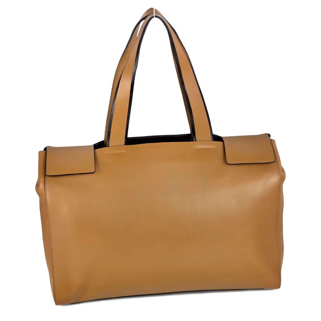 美品 プラダ PRADA レザー トートバッグ ビジネスバッグ ブリーフケース