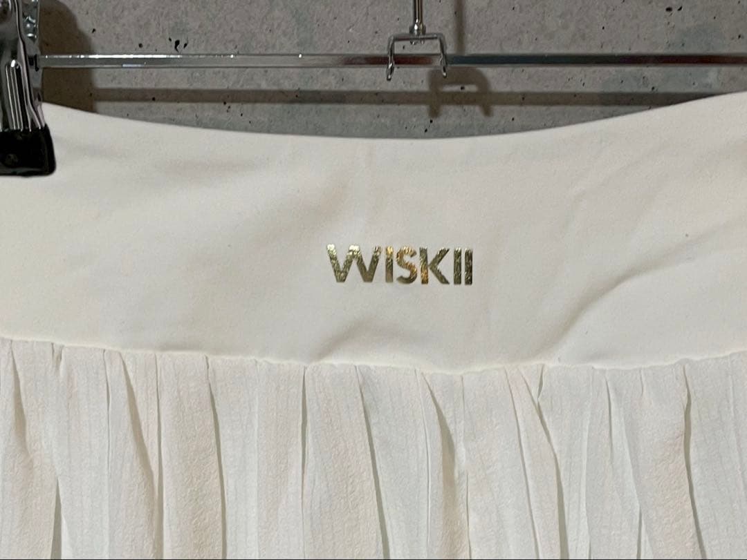 WISKII ホワイトプリーツスカート S