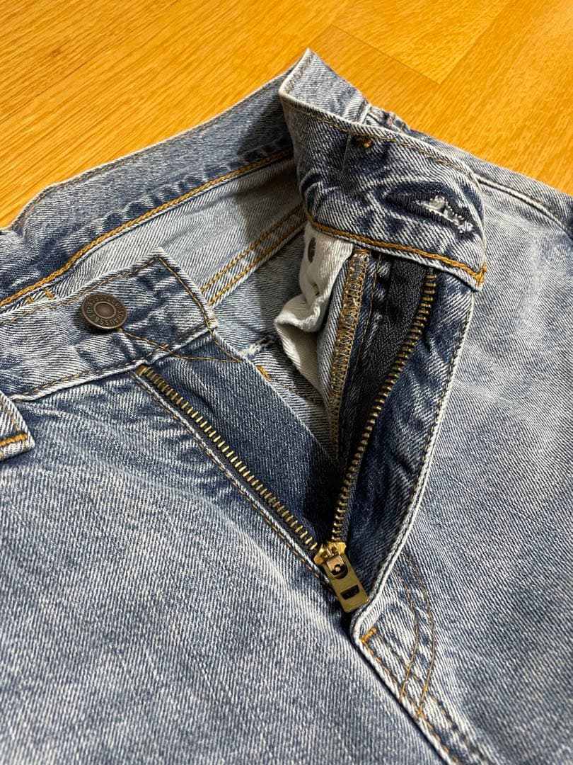 LEVI’S 505™ レギュラーフィット ライトインディゴ W28L32