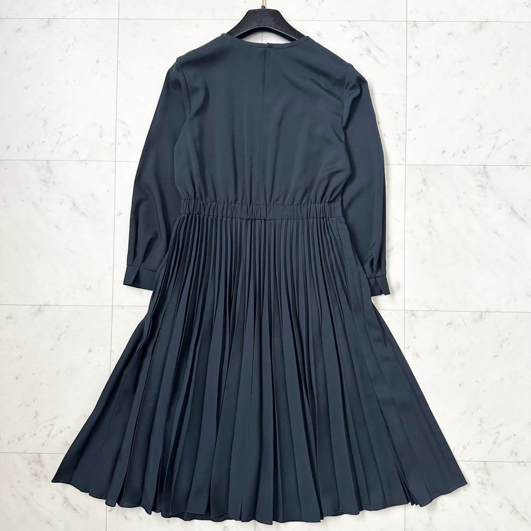 極美品❤️24SS INDIVI インディヴィ　アコーディオンプリーツワンピース
