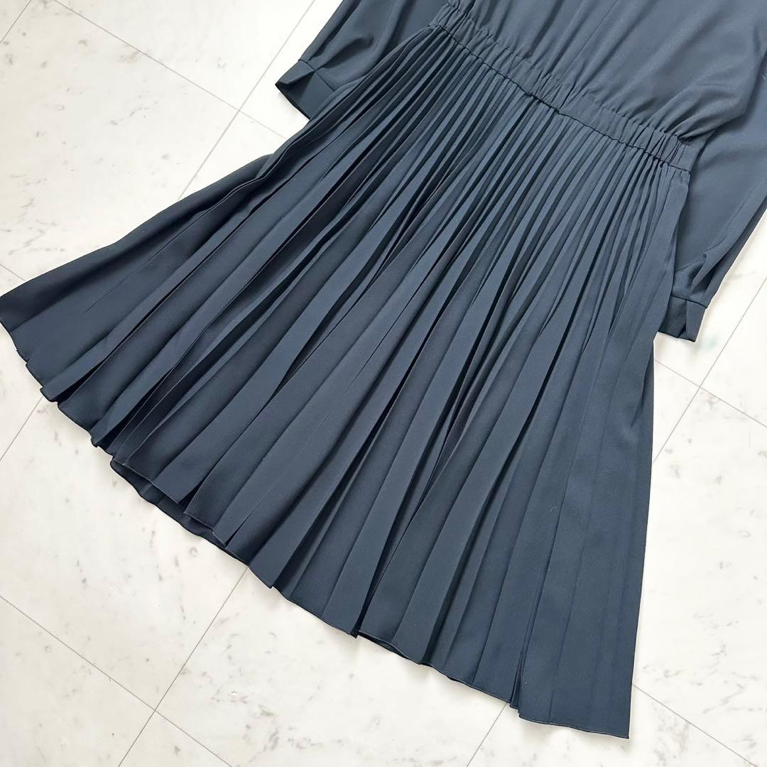 極美品❤️24SS INDIVI インディヴィ　アコーディオンプリーツワンピース