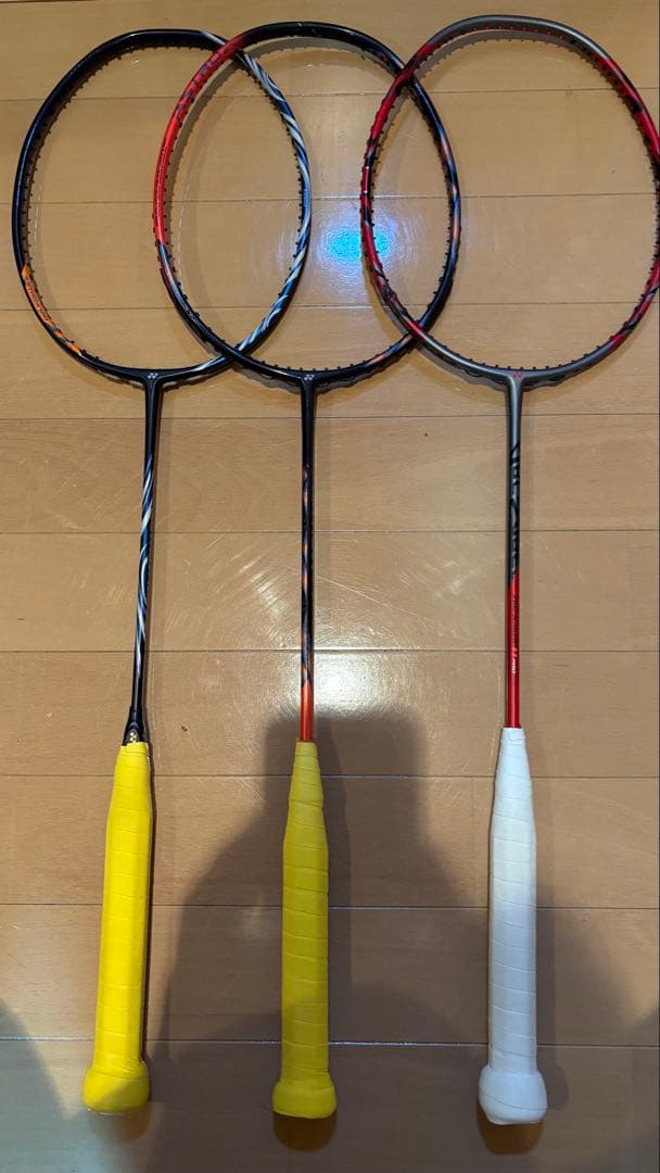 ヨネックス　バドミントンラケットジャンク　アストロクス100zz77プロ11プロ