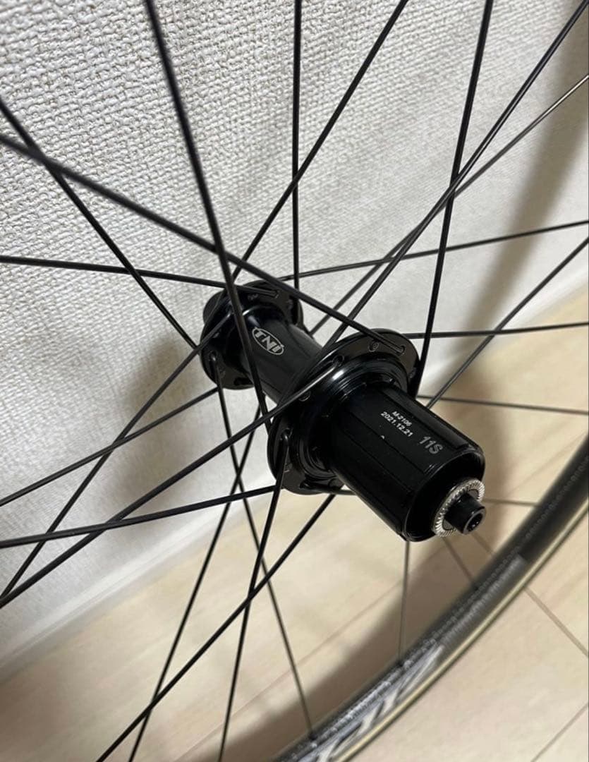 ZIPP 202 11S ジップ　カーボンホイール　チューブラー