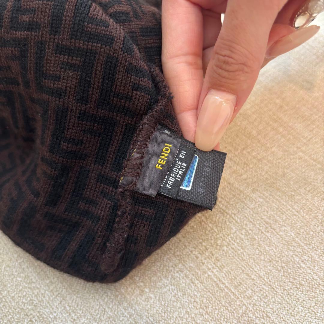 FENDI フェンディ ズッカ柄 ニット帽 ブラウン FFロゴ 総柄　ズッキーノ