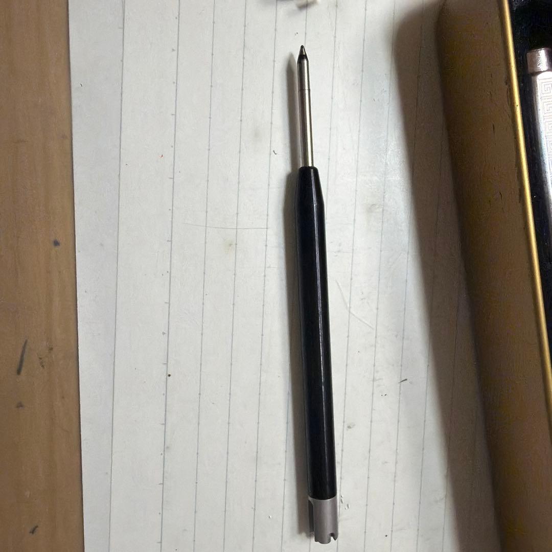 カヴェコレッドボールペン