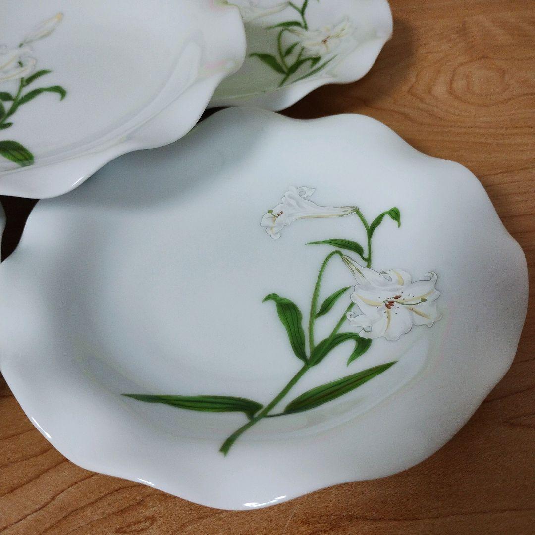 ✨️未使用品✨️ 深川製磁 白百合 フリルトレイ 波型陶磁器皿 5枚セット
