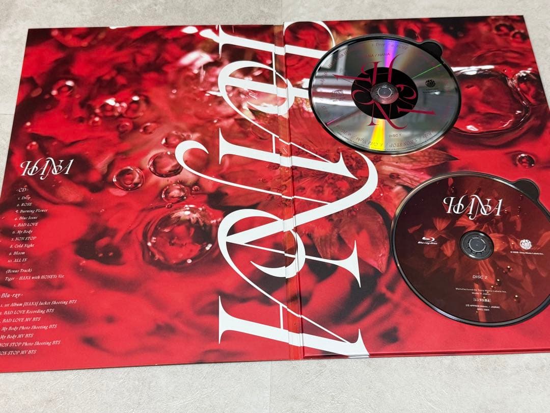 【完全生産限定版】 HANA 1st アルバム Album 「HANA」
