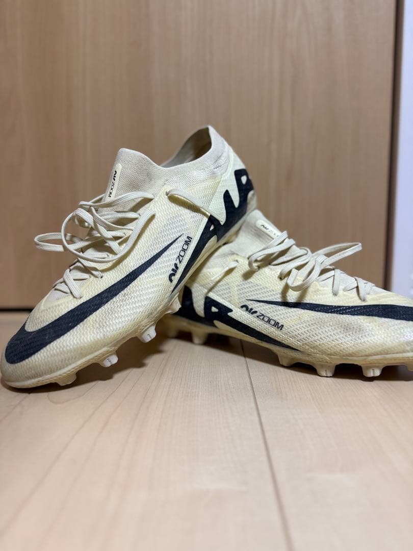 NIKE マーキュリアル ヴェイパー 15