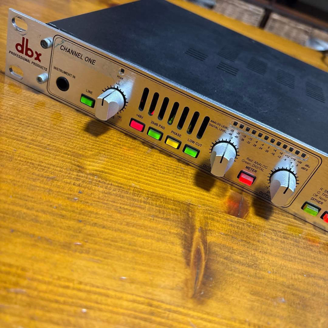 DBX386 デュアル真空管プリアンプ
