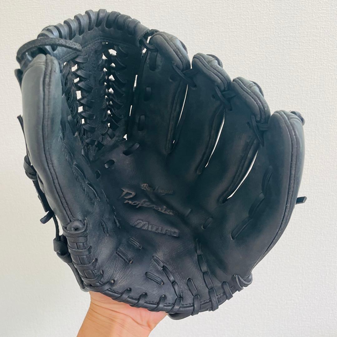 【極美品】MIZUNO ミズノ　ビューリーグ　軟式グローブ　右投げ　即戦力　黒色