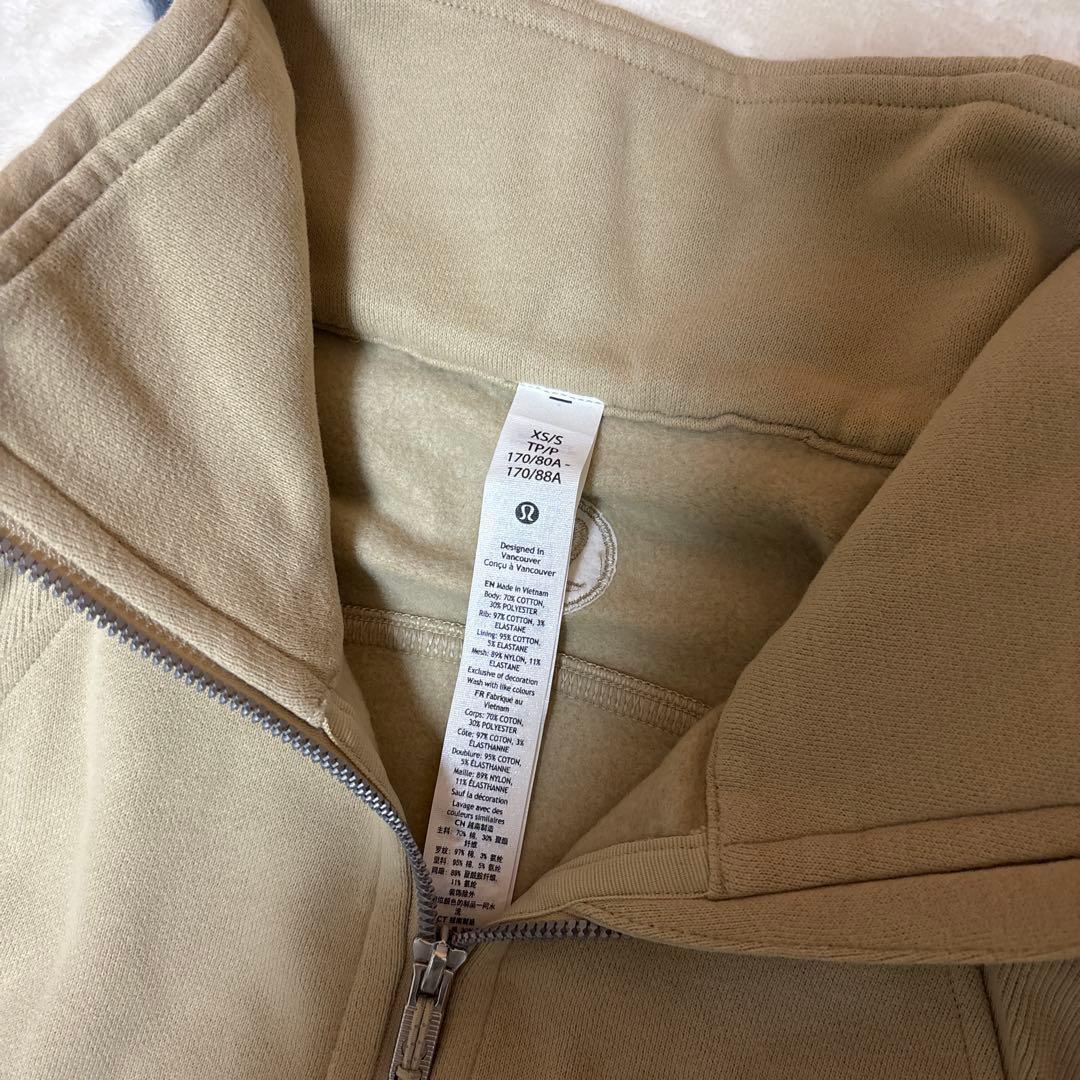 ルルレモンScubaOversized Funnel-Neck FullZip