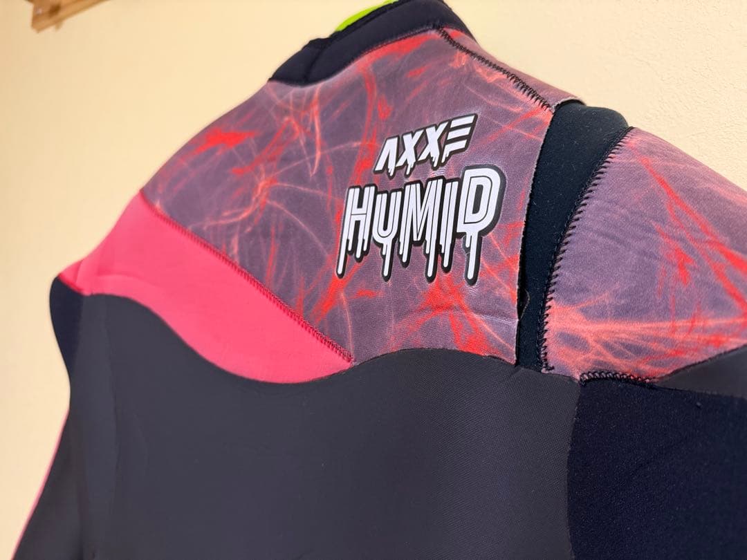 防寒☆AXXE☆生地柔らかHUMP裏起毛セミドライウェットスーツ5×3mm既成L