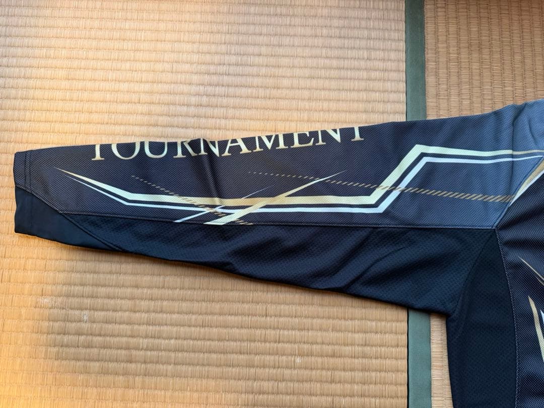 ダイワ トーナメント　ジップシャツ3XL