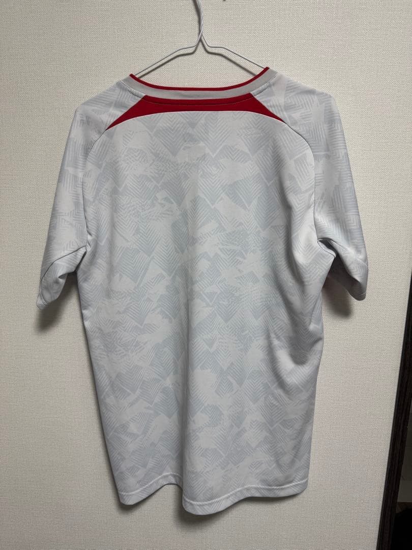 YONEX 日本代表バドミントンシャツ ホワイト/レッド　10657Y