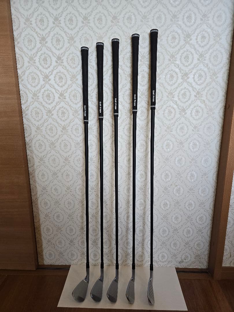 スリクソン　ZXi5　アイアン５本セット　トラヴィル105