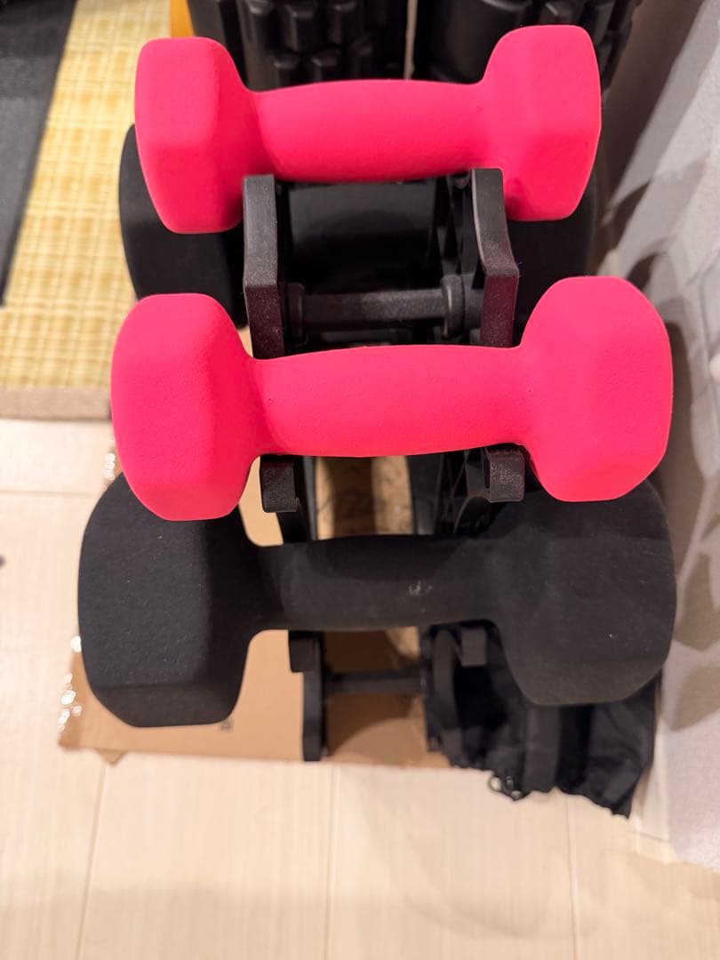 8KG・2KG ダンベル 各2個セット ダンベルラック付き