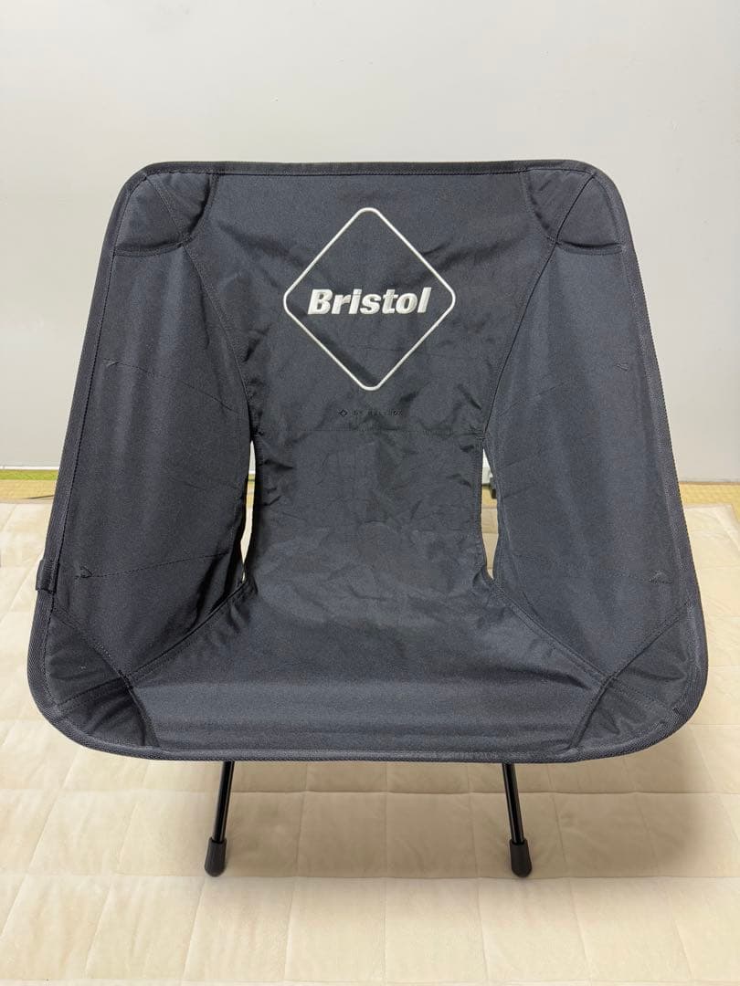 テーブル・チェア・ハンモック F.C.Real Bristol Helinox CHAIR