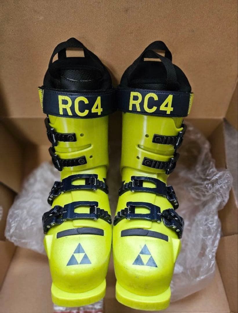 FISCHER アルペンスキー用ブーツ RC4 PODIUM LT70