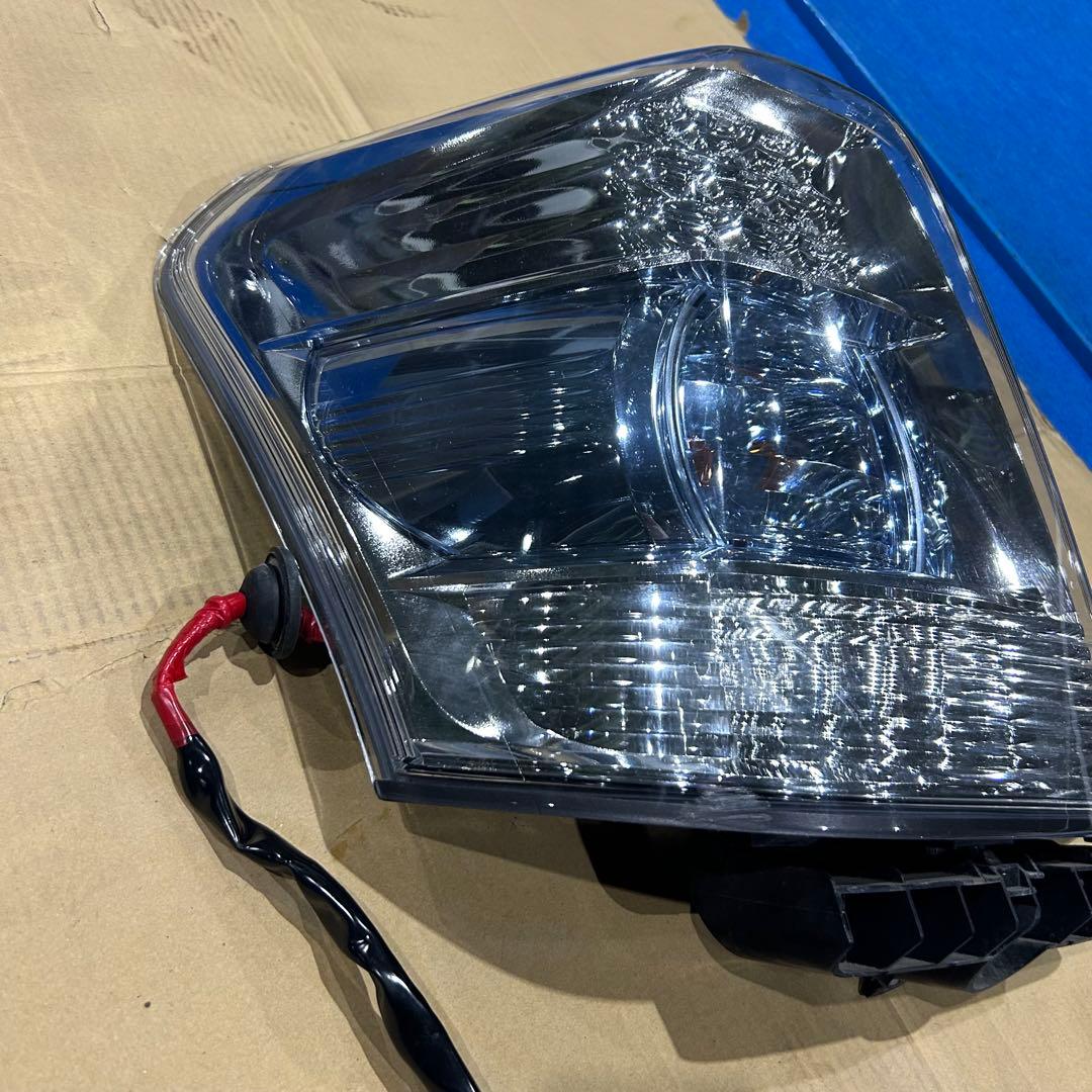 トヨタ★SAI☆純正★テールランプ ☆LED★サイ☆AZK10★前期☆左