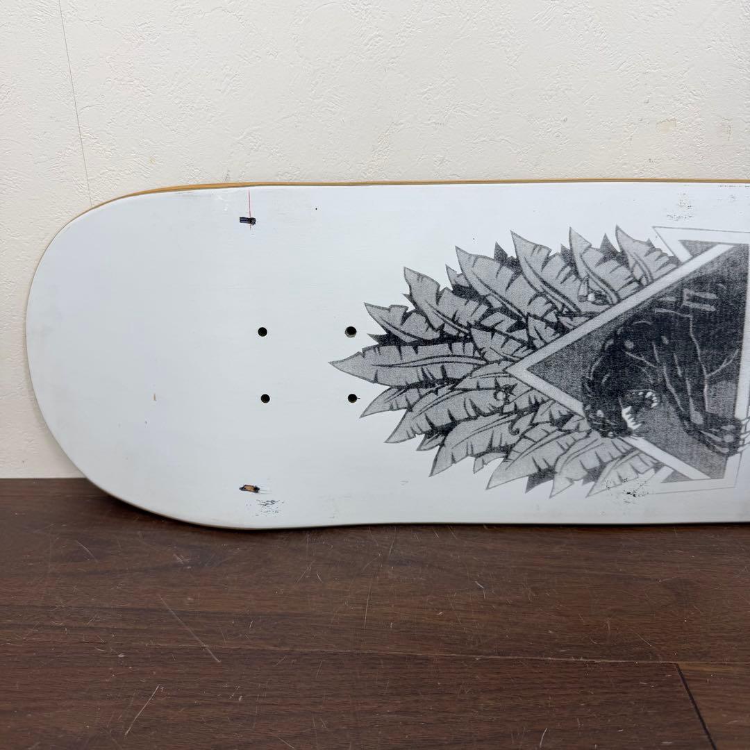FCK10 ファッキングオーサム スケートボード デッキ 80.5cm ホワイト