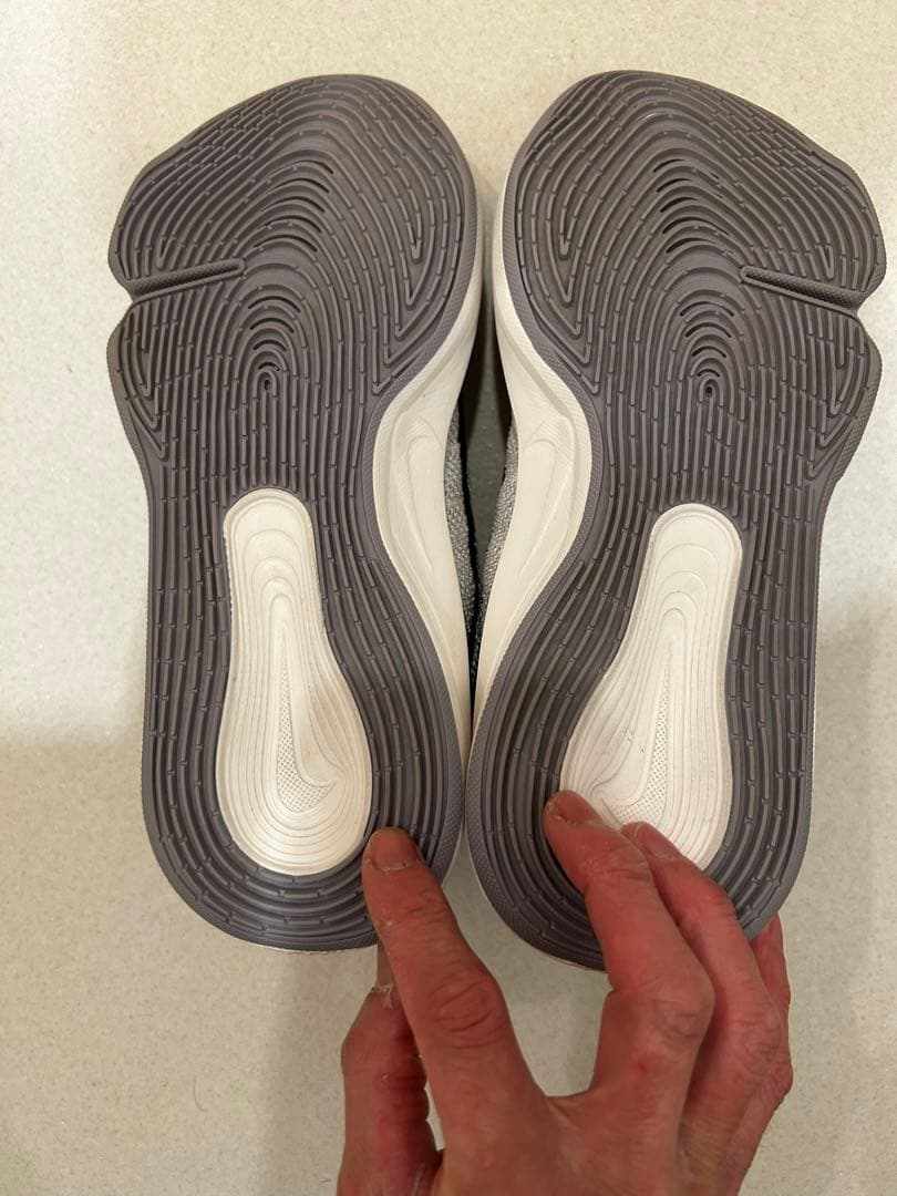 Nike Air Zoom GTハッスル3 27.5cm