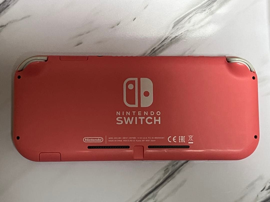 【中古・カバー付き】Nintendo Switch Lite コーラルピンク