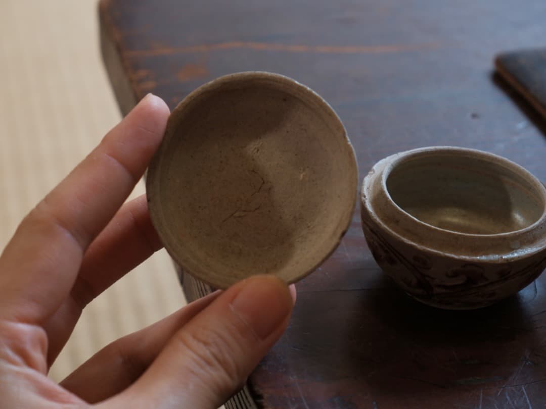 鉄絵　スワンかローク　唐草文香合　宋胡録　茶道具　香道具　箱付　Q1908