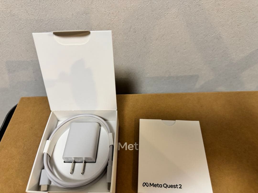 送料込★ Quest 2 128GB VRヘッドセット