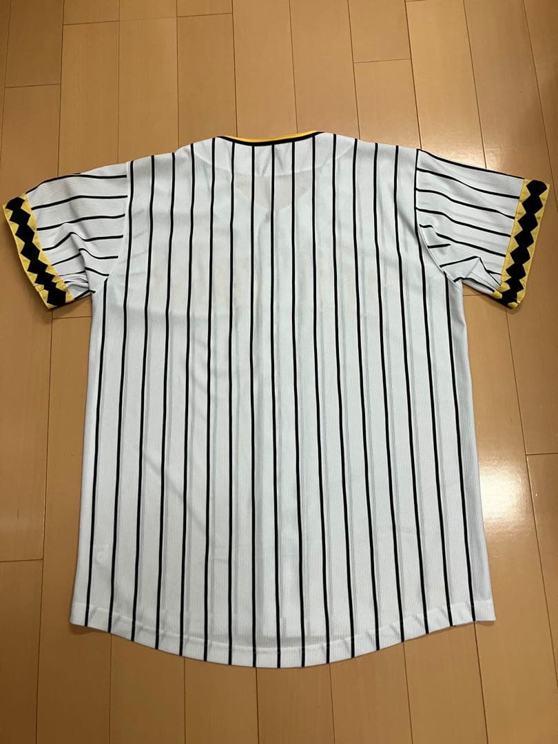 阪神タイガース　輝流ライン　復刻　ユニフォーム　無地　背番号無し　当時　ミズノ