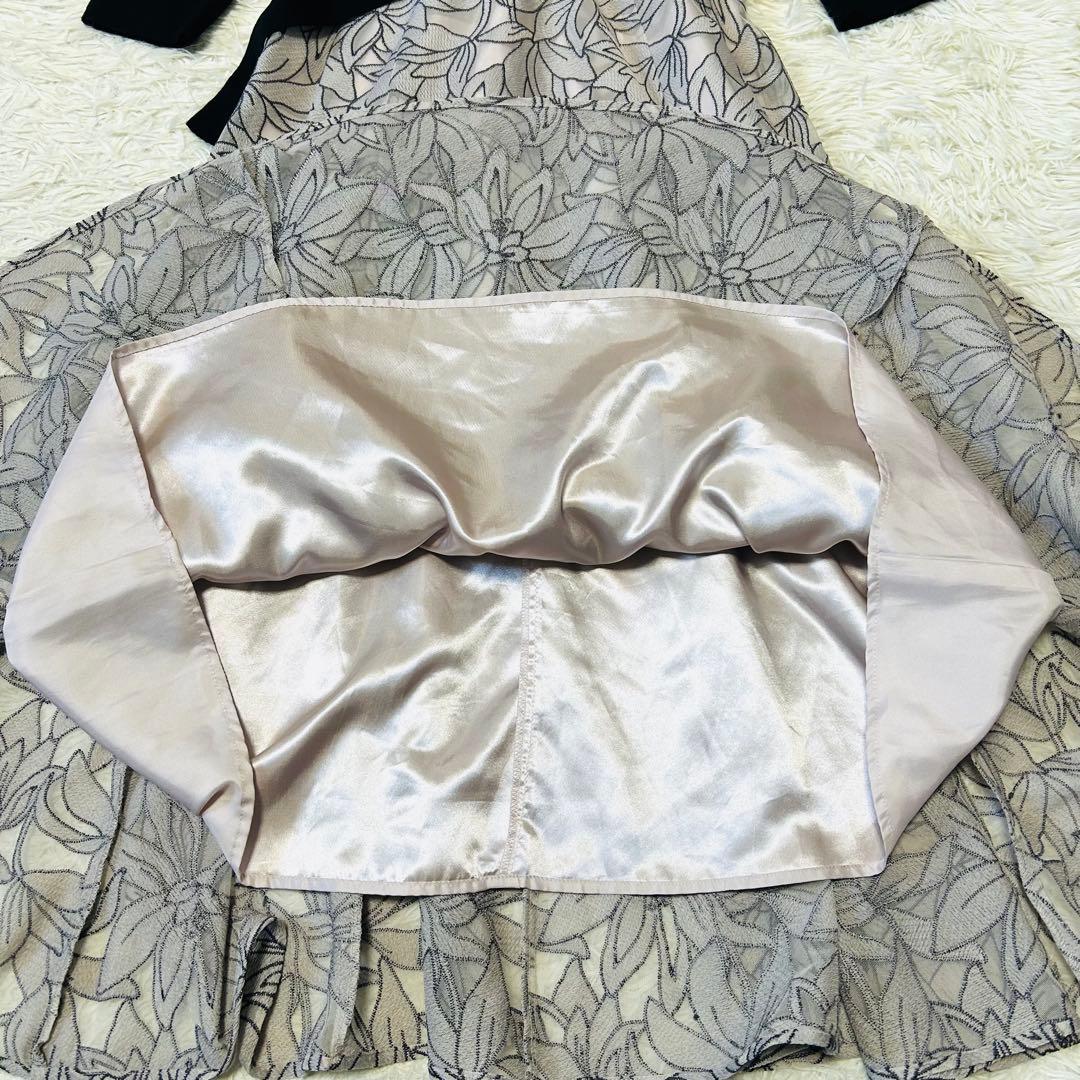 JUSGLITTY エンブロイダリーフラワードッキングワンピース 黒×ベージュM