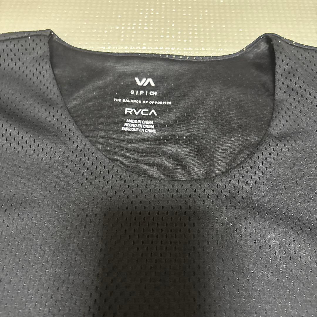 RVCA ハワイ　タンクトップ　ラッシュガード