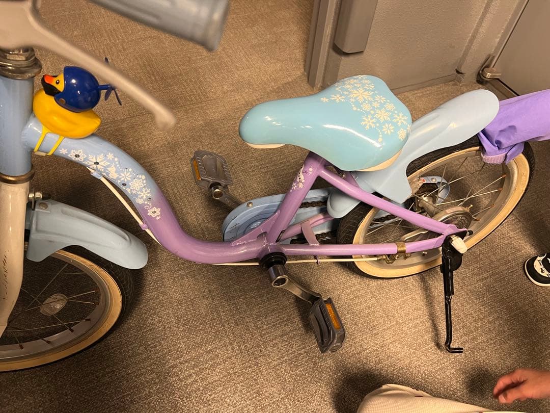 【引き取りお願いします】子供用自転車16インチ　アナと雪の女王　エルサ　アナ