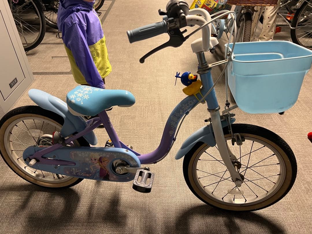 【引き取りお願いします】子供用自転車16インチ　アナと雪の女王　エルサ　アナ