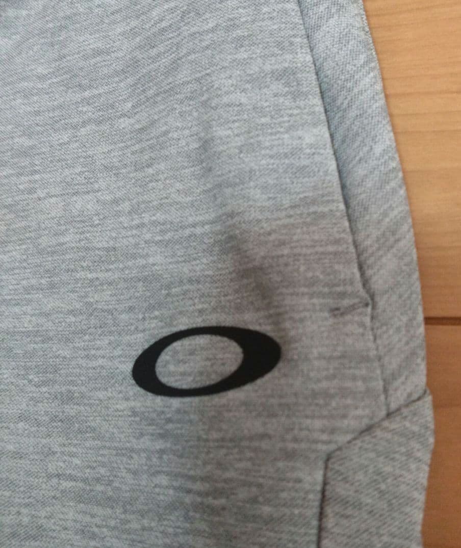 OAKLEYゴルフパンツ(新品未使用品)