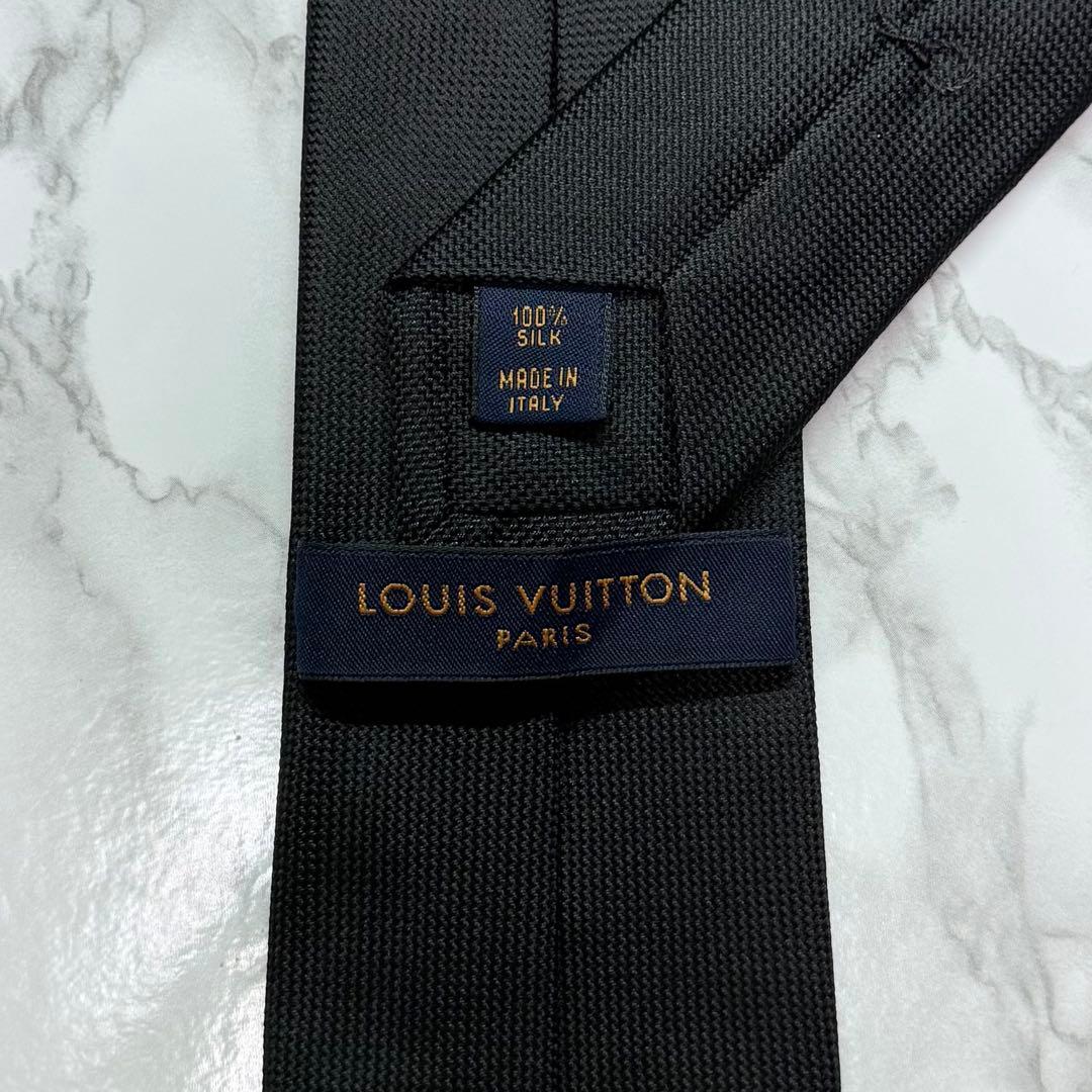 ✨極美品✨ 激レア LOUISVUITTON ネクタイ シルク ヴィヴィエンヌ